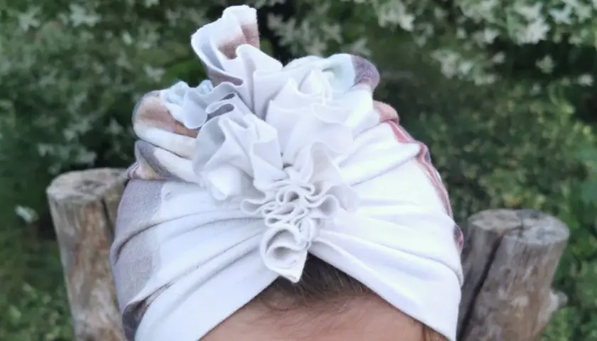 Jak uszyć czapkę turban - łatwy sposób na modny dodatek w Twojej szafie