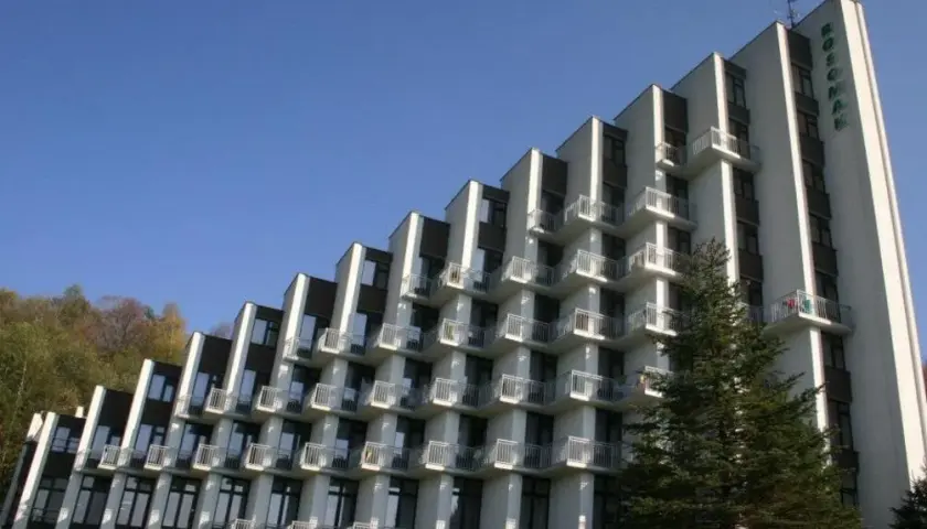 Opinie o sanatoriach NFZ w Kudowie-Zdroju – co naprawdę myślą pacjenci?