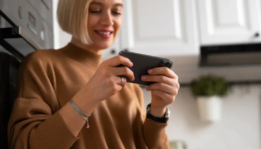 Platforma rozrywki online z doładowaniem od 20 złotych przez BLIK