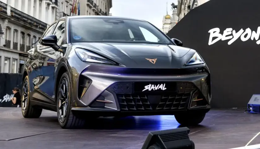 Nowy, futurystyczny SUV z napisem "Saval" na masce. Czy to najlepszy samochód na świecie?