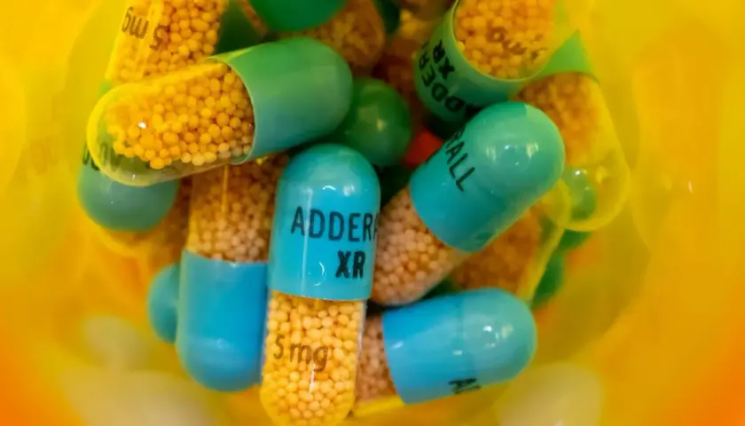 Ile kosztują leki na ADHD? Ceny, refundacja i dostępność w Polsce