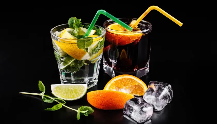 Najlepsze drinki z pepsi - proste przepisy na orzeźwiające koktajle