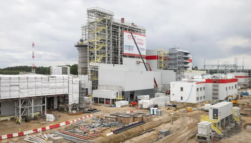 Elektrownie gazowe: Klucz do stabilności i 60% sprawności CCGT?
