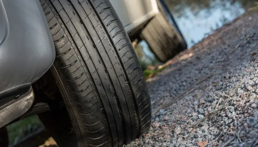 Jak indeks nośności opony wybrać, aby uniknąć niebezpieczeństwa na drodze