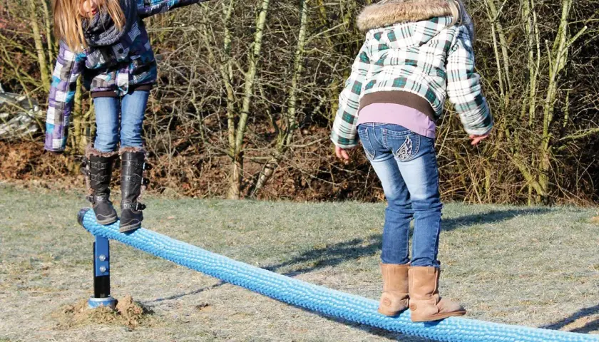 Jaka lina na plac zabaw? Bezpieczne i trwałe opcje dla dzieci
