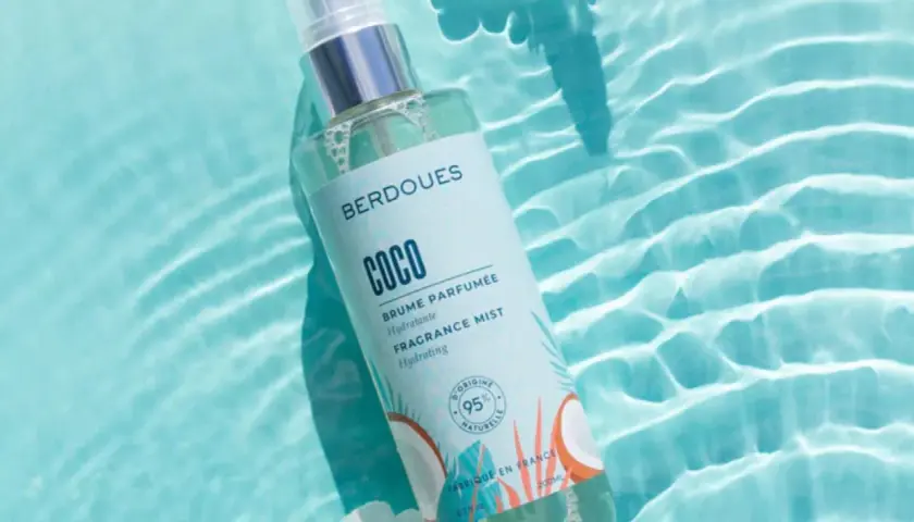 Brume parfumée Coco Berdoues, idéale pour une touche de fraîcheur. Apprenez comment utiliser une brume parfumée pour un sillage estival.