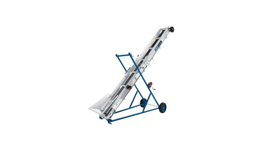 Ein mobiles scheppach Förderband auf blauem Gestell mit Rädern, bereit für den Transport von Materialien.