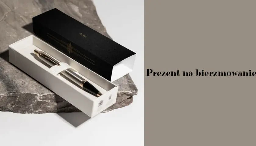 Eleganckie pióro w ozdobnym pudełku. Idealny prezent na bierzmowanie, który można kupić, by uczcić ten ważny dzień.