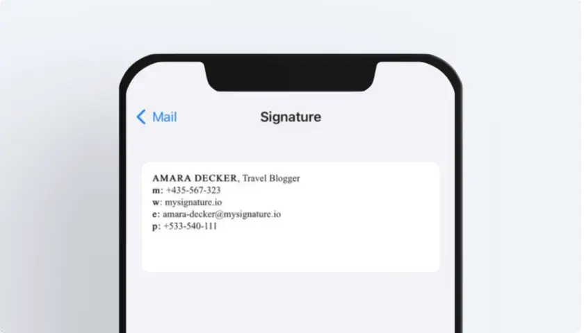 Signature mail iPhone : Amara Decker, blogueuse voyage, ses coordonnées s'affichent.