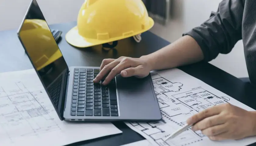 Kto może wykonać ekspertyzę techniczną budynku? Uniknij błędów!
