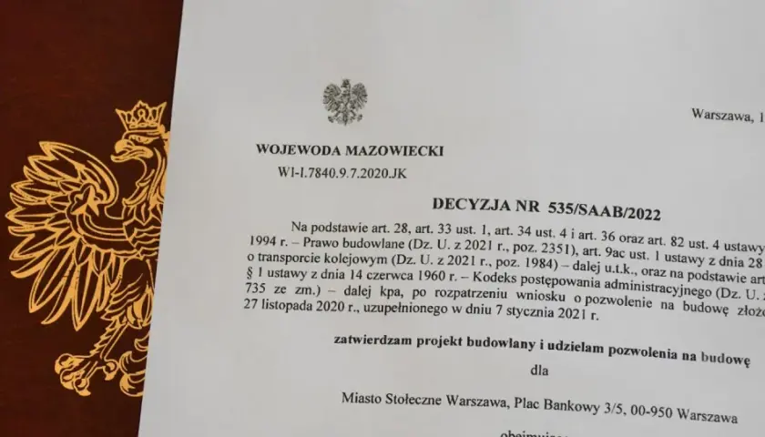 Decyzja Wojewody Mazowieckiego o pozwoleniu na budowę w Warszawie.