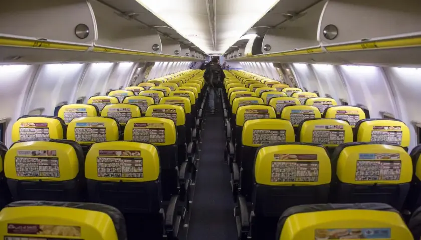 Ryanair ile miejsc w samolocie? Sprawdź, co musisz wiedzieć!