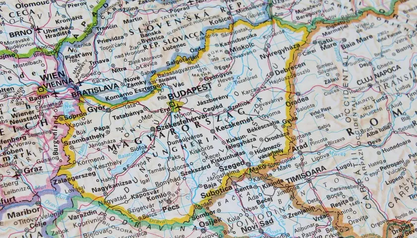 Jakiej waluty używać na Węgrzech, by uniknąć niepotrzebnych kosztów i problemów?