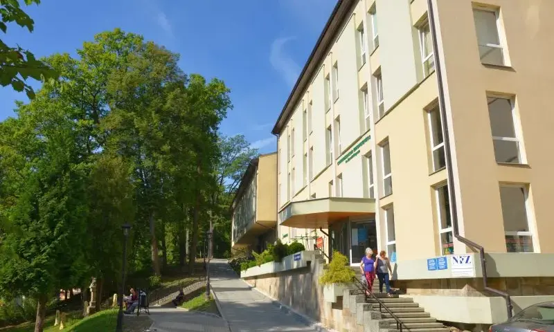 Iwonicz Zdrój sanatorium Biały Orzeł - usługi, opinie i ceny pobytów