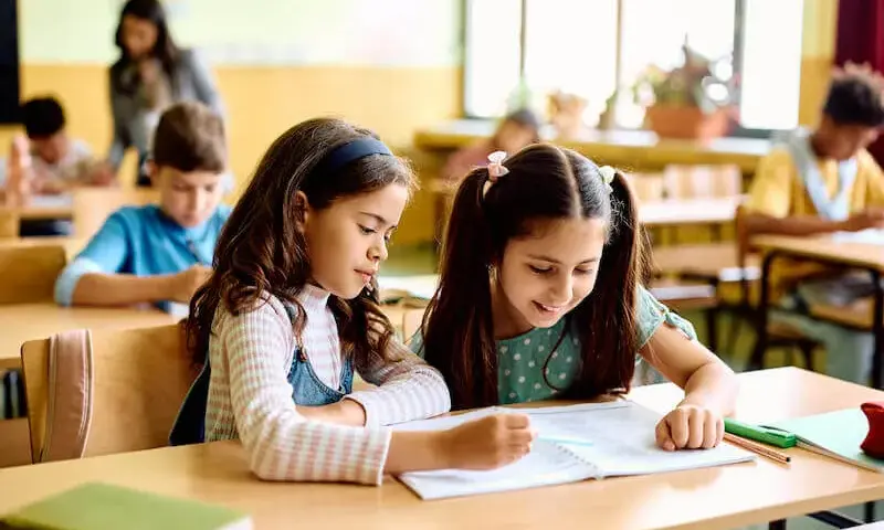 Edukacja wczesnoszkolna czy nauczanie zintegrowane - co wybrać dla dziecka?