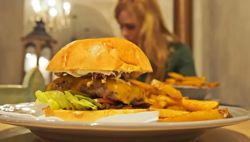 Koszyce gdzie zjeść: najlepsze restauracje i ukryte perełki kulinarne