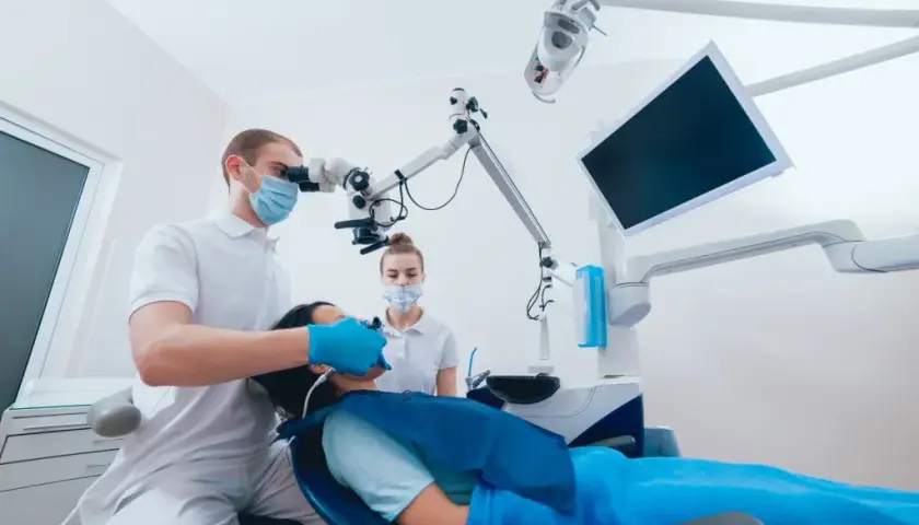 Dentysta NFZ jakie usługi? Sprawdź, co możesz zyskać bezpłatnie