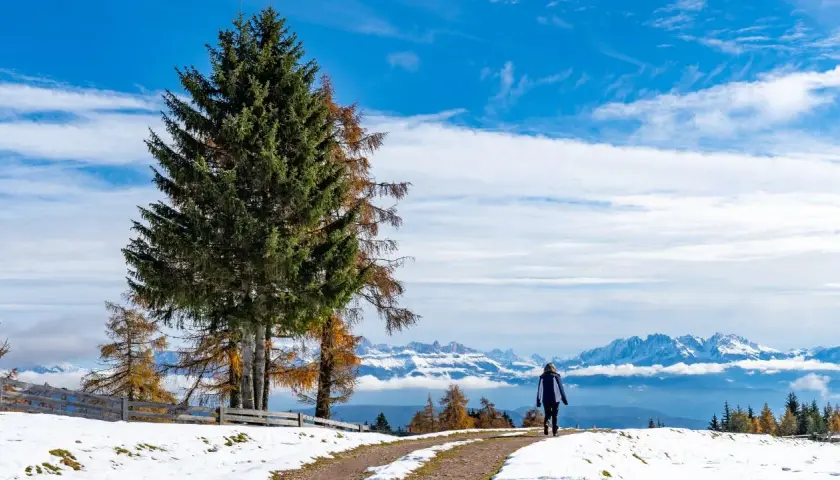 Bezpieczne Tatry dla początkujących: Jak zaplanować pierwszą trasę?