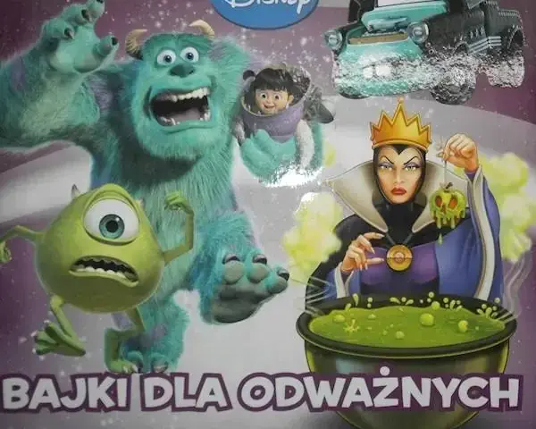 Kąpiel szczeniaka: kiedy i jak często? Poradnik Martyny Pawlak