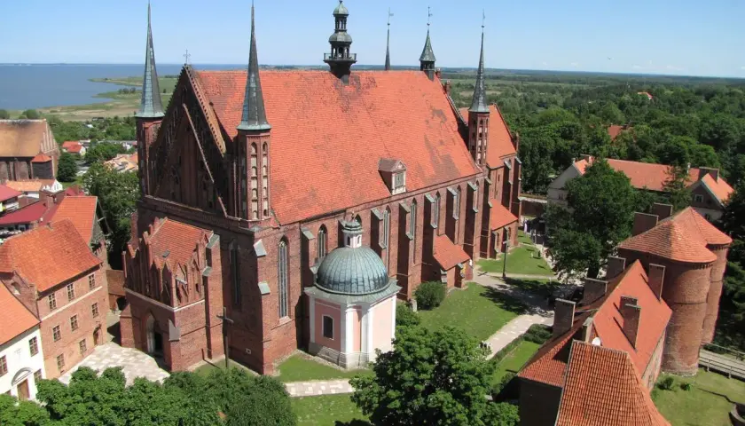 Jak zdobyć pieniądze na remont kościoła - skuteczne sposoby finansowania