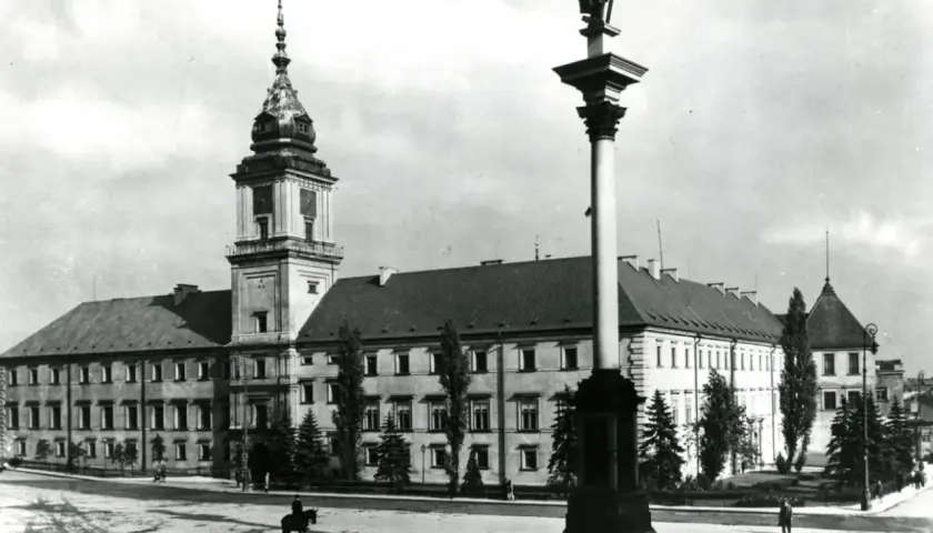 Zamek Królewski w Warszawie przed wojną: Tajemnice i wydarzenia, które musisz znać
