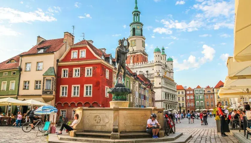 Poznań co zwiedzić? Przewodnik po atrakcjach, historii i smakach!