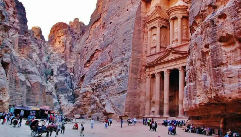Najlepsze atrakcje turystyczne w Jordanii, które musisz zobaczyć