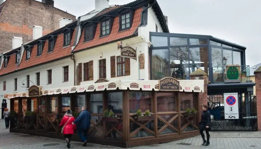 Gdzie zjeść w Toruniu? Najlepsze restauracje na każdą kieszeń