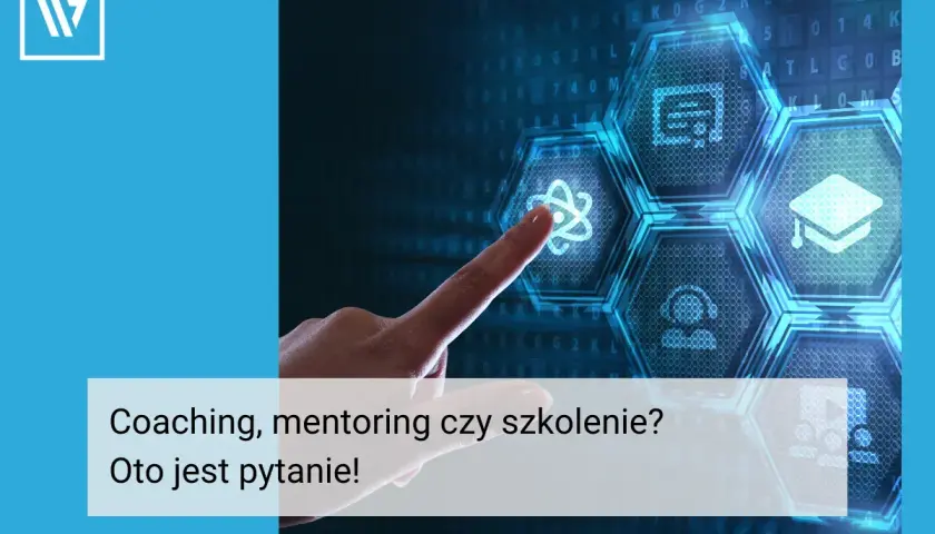 Dłoń dotyka ekranu z ikonami rozwoju. Czy kołczing to klucz do sukcesu?