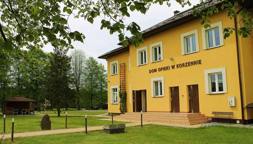 Dom Opieki w Korzennie: Czy to miejsce dla Twojego bliskiego?