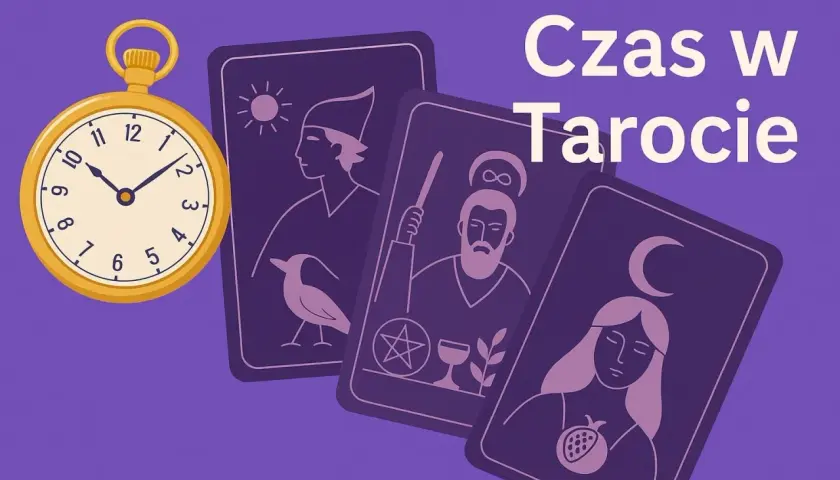 Złoty zegarek kieszonkowy obok kart Tarota. Czas w Tarocie jest kluczowy, by zrozumieć przeszłość, teraźniejszość i przyszłość.
