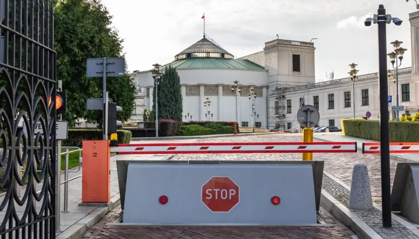 Kiedy prezydent może rozwiązać sejm? Poznaj kluczowe sytuacje