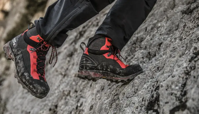 Jakie buty trekkingowe kupić, by uniknąć bólu i dyskomfortu?