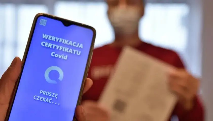 Ile jest ważny paszport covidowy? Sprawdź, zanim będzie za późno