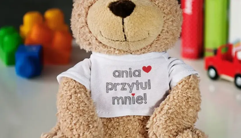 Jaki prezent dla dziewczyny na święta? 15 pomysłów na każdy budżet