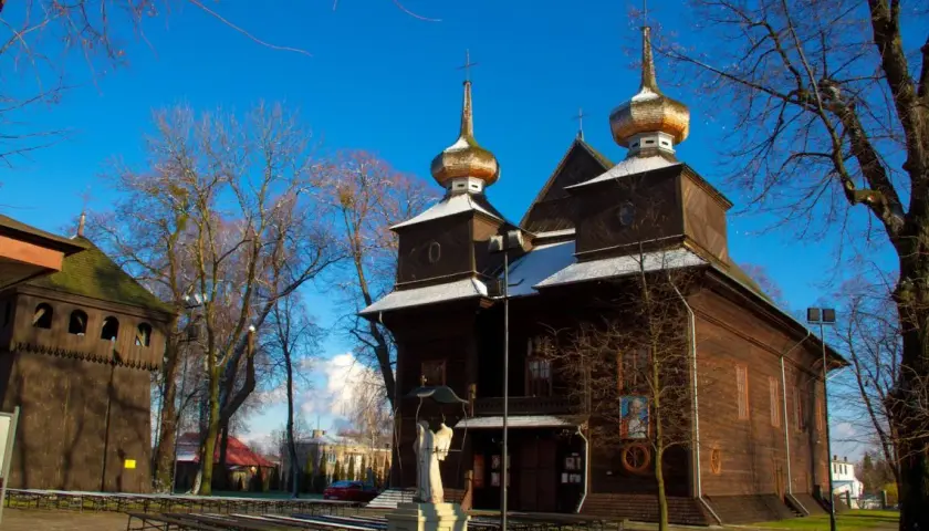 Sanktuarium Tomaszów Lubelski: fascynująca historia i architektura miejscowości