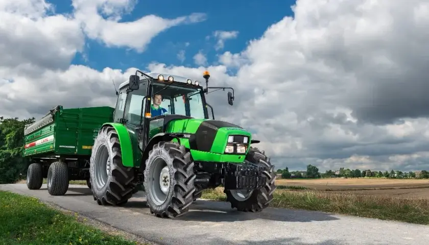 Ciągniki dla gospodarstw 10 ha - jaki model wybrać?