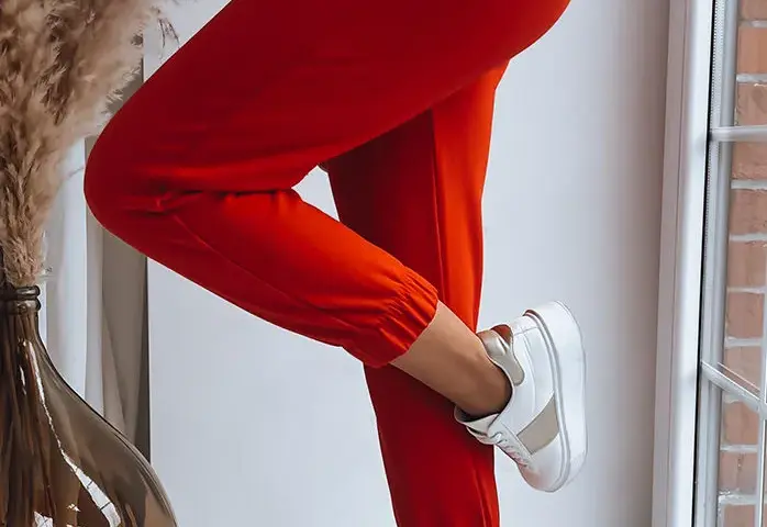 Jakie buty do dresów damskich? 7 stylowych propozycji na co dzień