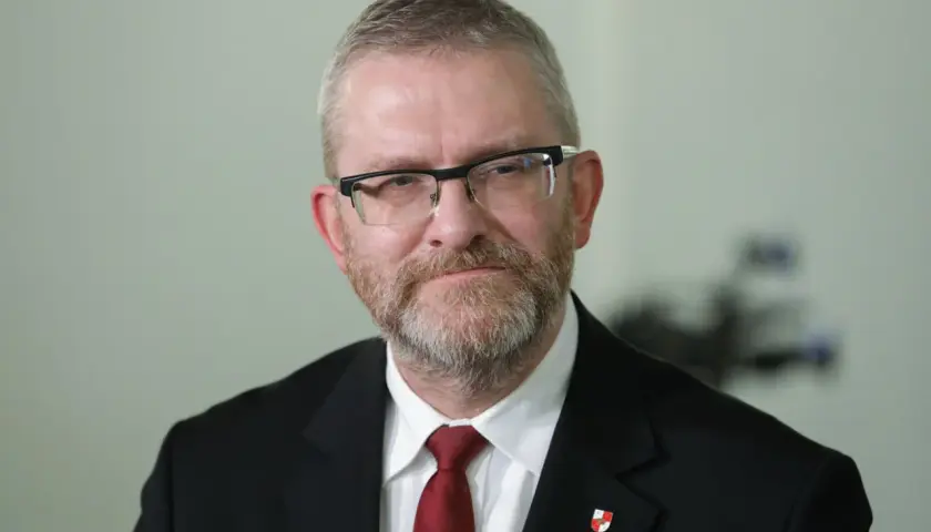 Kto to jest Grzegorz Braun? Kontrowersje i osiągnięcia polityka