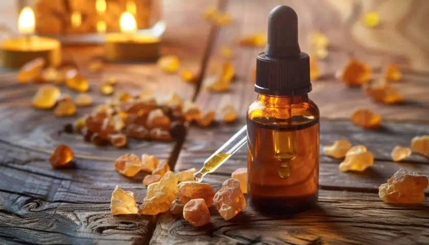 Frankincense oil - Czy warto używać olejku frankincense w pielęgnacji?