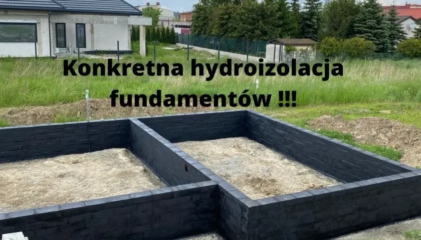 Czym malować fundament, aby skutecznie chronić przed wilgocią?