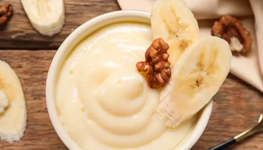 Jak zrobić pudding proteinowy - prosty przepis z wariantami dietetycznymi