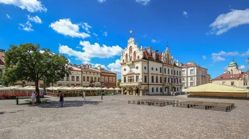 Gdzie z dzieckiem w Rzeszowie? Odkryj najlepsze atrakcje dla rodzin
