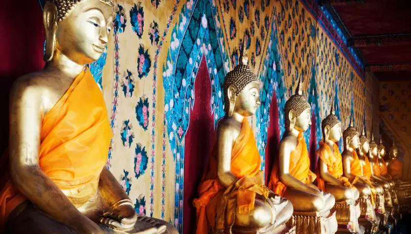 Hinduizm a buddyzm: Kluczowe różnice i podobieństwa, które musisz znać