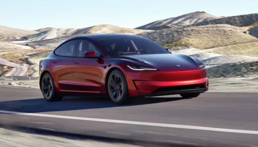 Tesla Model 3 ile koni - porównanie mocy wersji i ich osiągi