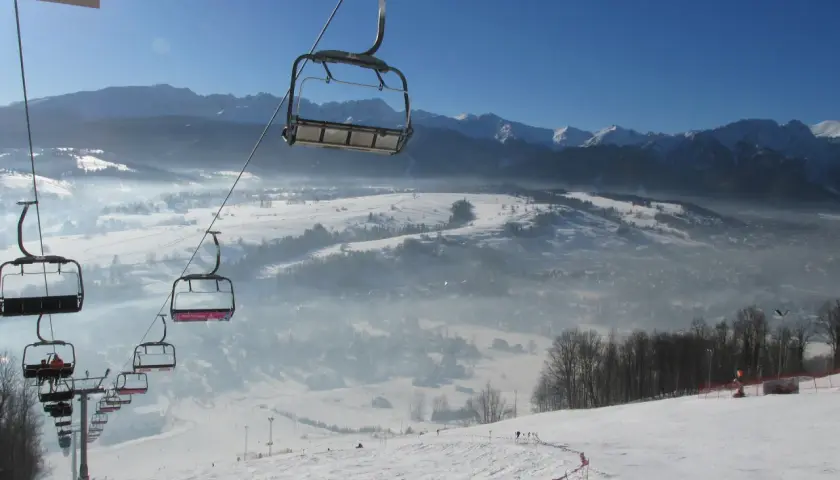 Stok narciarski Zakopane: warunki, ceny biletów i najlepsze trasy dla każdego narciarza