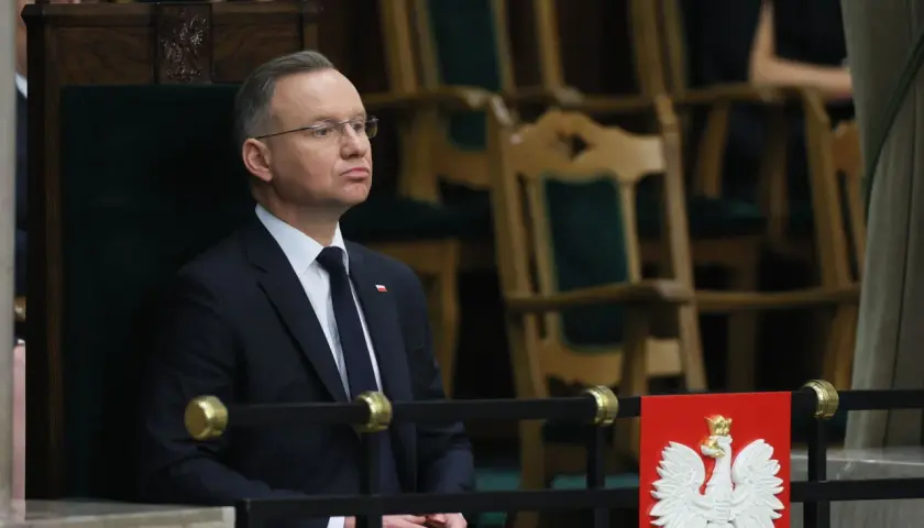Co prezydent może zrobić z ustawą? Poznaj kluczowe możliwości