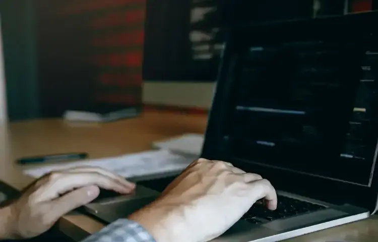 Jak usunąć podkreślenie linków w HTML? Prosty sposób w CSS