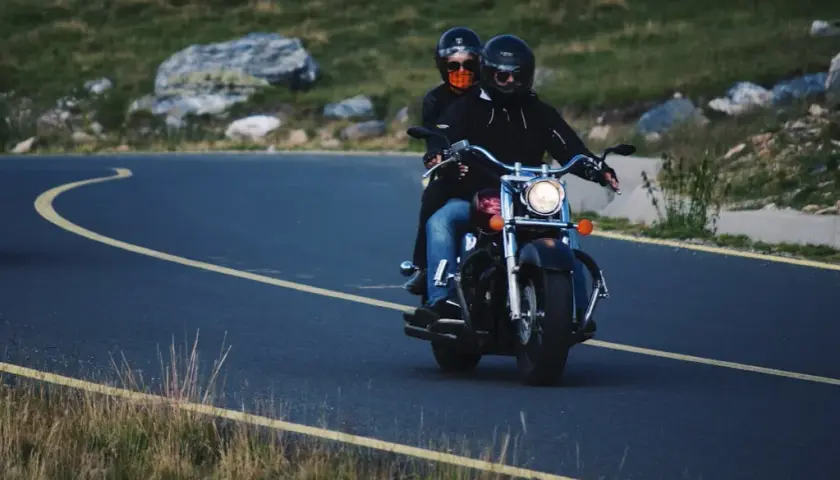 Dobra polisa na motocykl – na co zwrócić uwagę?