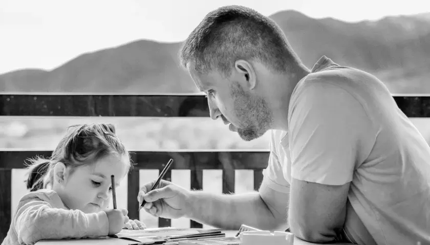 Rola rodziców w procesie edukacyjnym: Jak ich zaangażować?